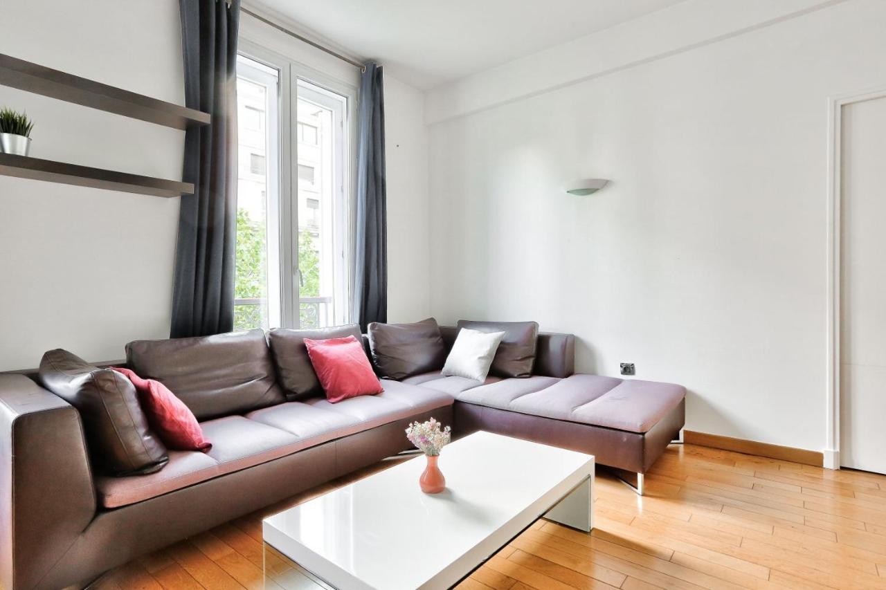 Appartement Quartier Champs-Elysees 4 Free Netflix París Exterior foto